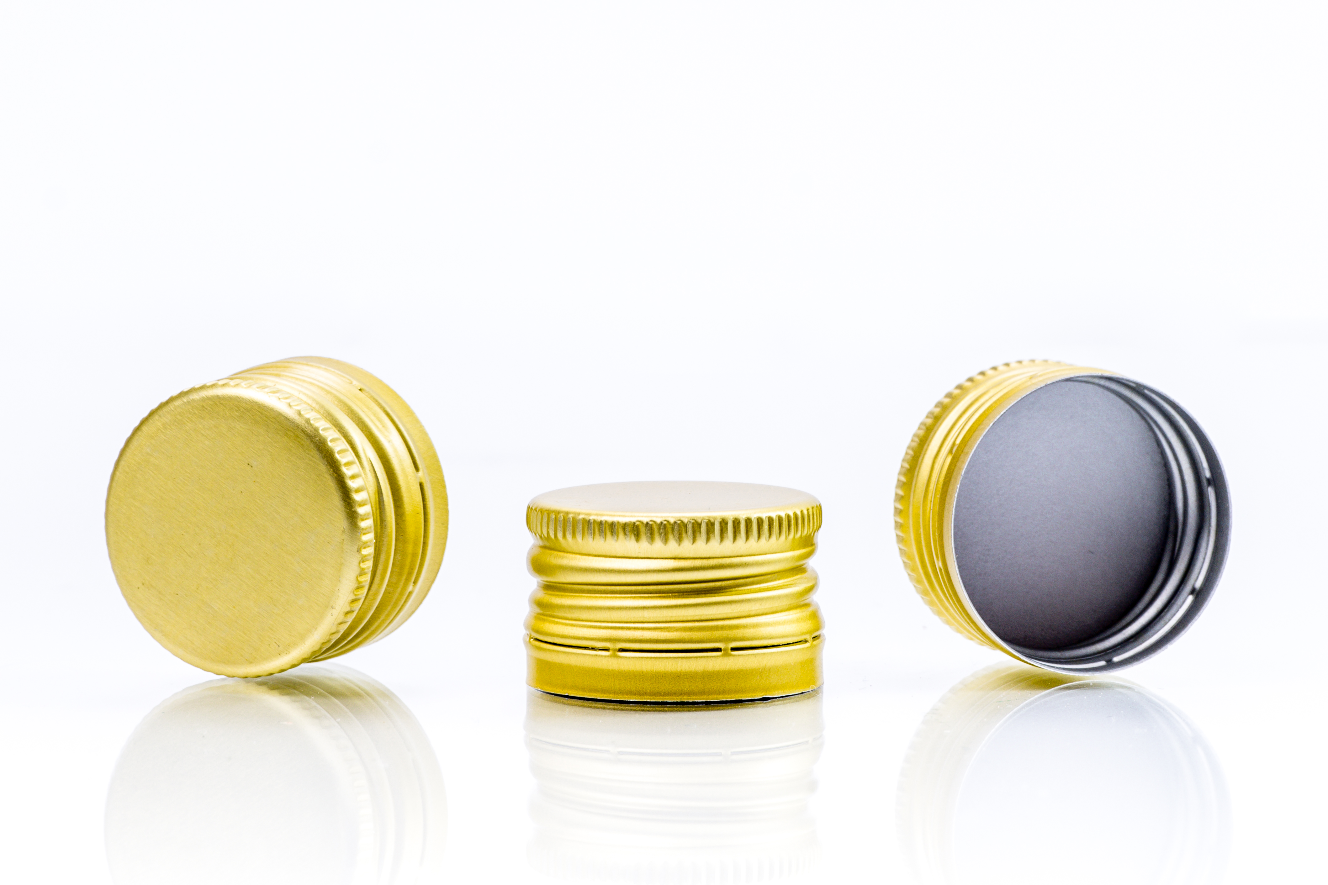 Capac de aluminiu cu filet 24x15 mm auriu